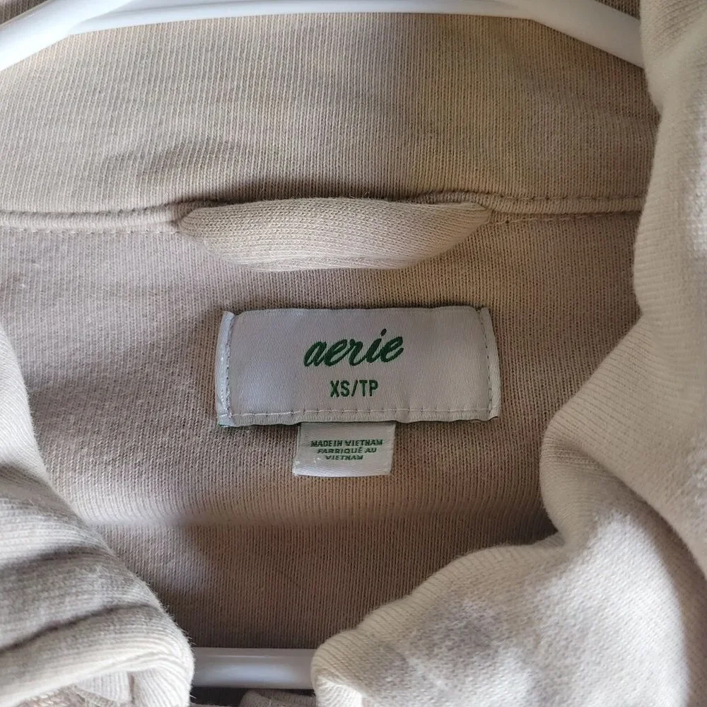 aerie oversized button